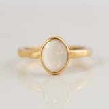 Aura Oval Ring