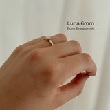 Luna Circle Ring